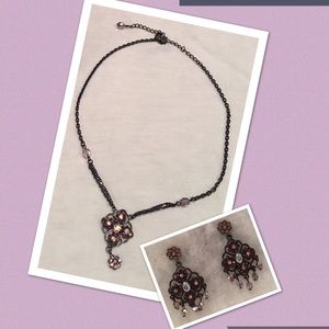 Beautiful purple necklaces set